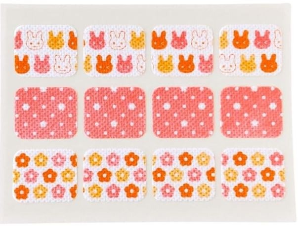 メリーケアテープ 25mm×30mm×12枚 カット済み 不織布 医療用テープ サージカルテープ 肌に優しい 子ども (ピンク)