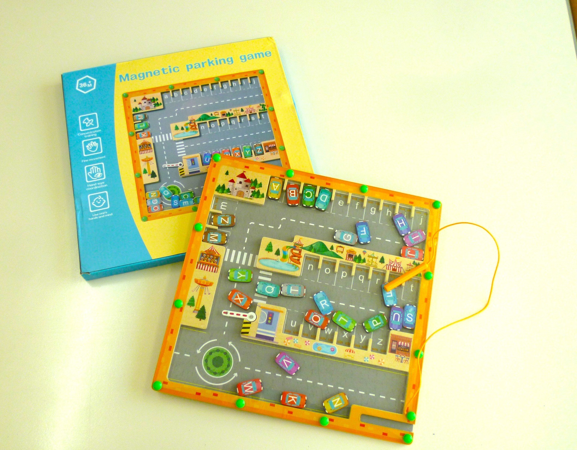 マグネット迷路ボード