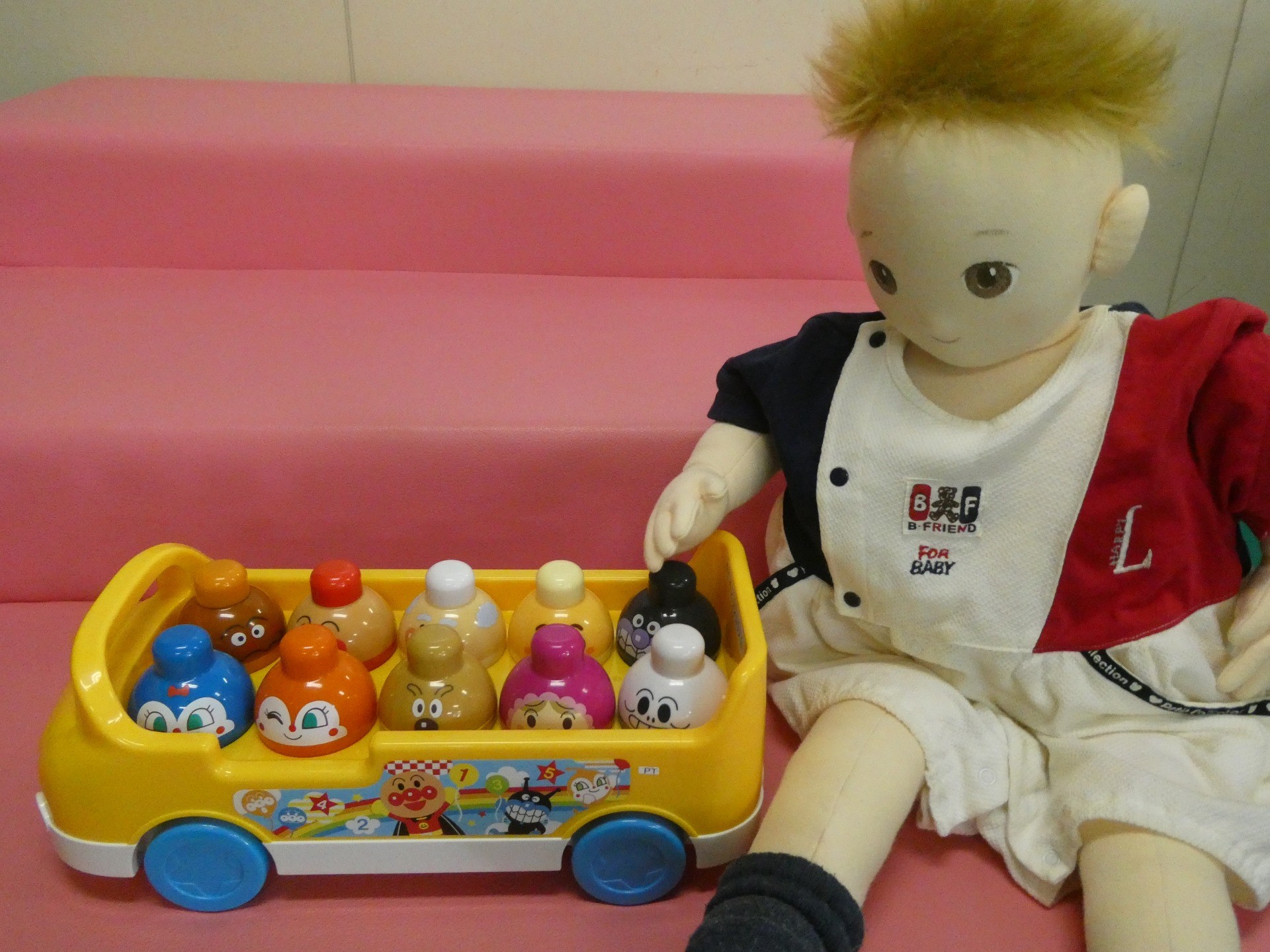 アンパンマン ~脳を育む~ 数えてつみつみバス