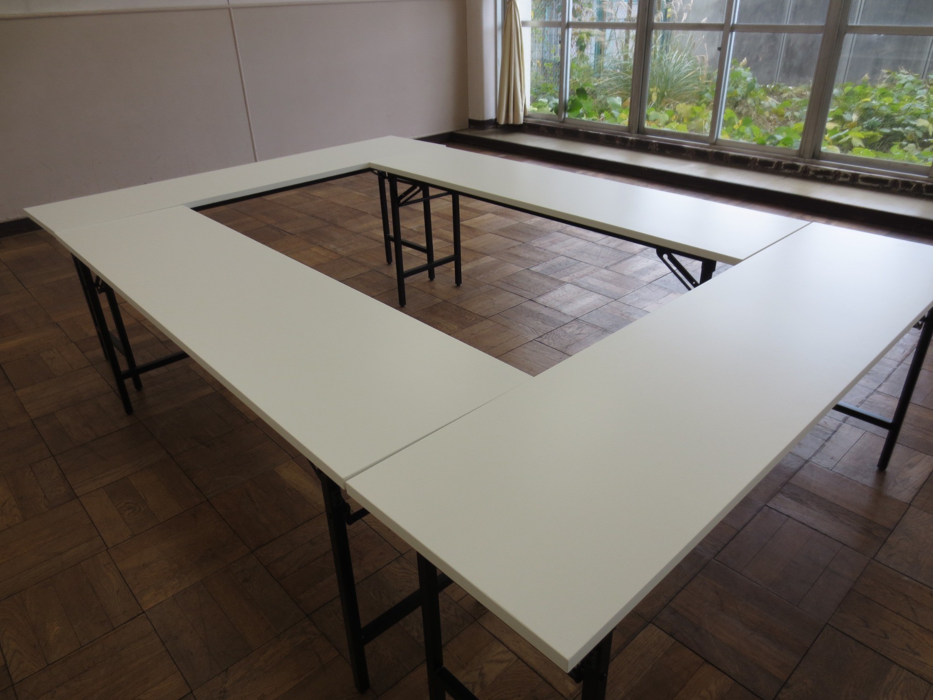 折りたたみ長机